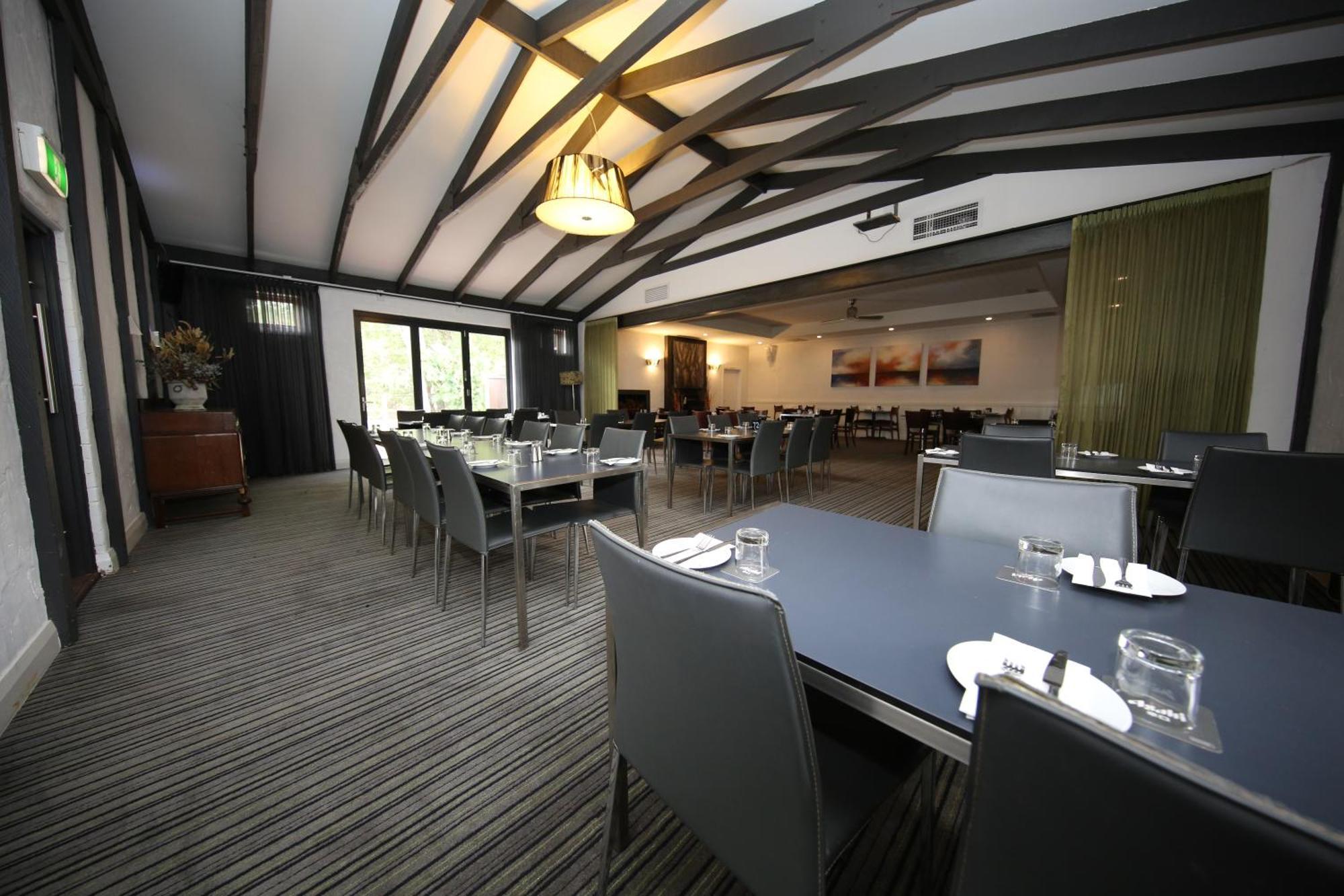 Mahogany Inn And Distillery Mahogany Creek 外观 照片